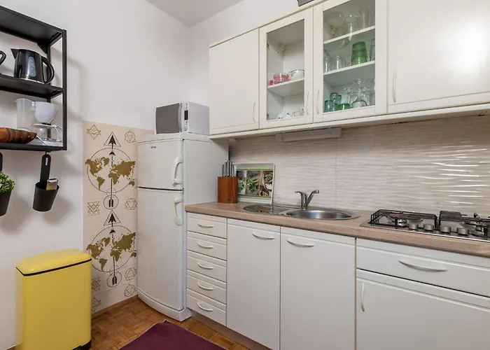 3 Bedroom Cozy In Opatija