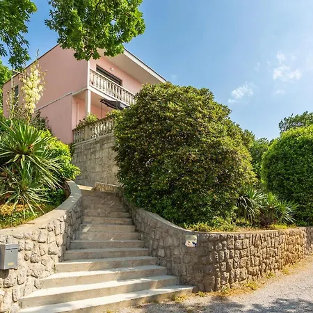 Awesome In With 3 Bedrooms&wifi * Opatija