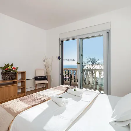 Awesome In With 3 Bedrooms&wifi *