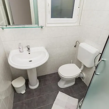 Awesome In With 3 Bedrooms&wifi Appartement Opatija