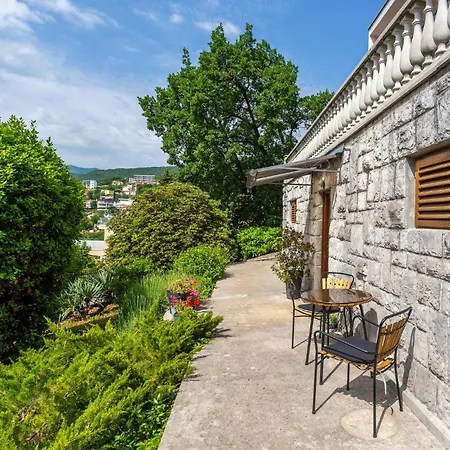 Lejlighed 3 Bedroom Cozy In Opatija